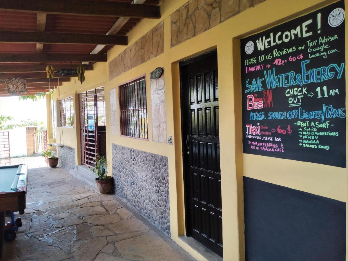 Bed and Breakfast Bananoz Surfhouse Transito Екстер'єр фото
